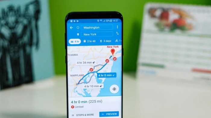 Spotlight shines googles handling map scammers