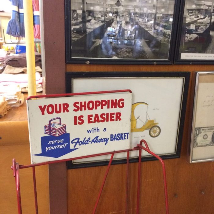 Unwrapping success a holiday shopping roadmap for paid social